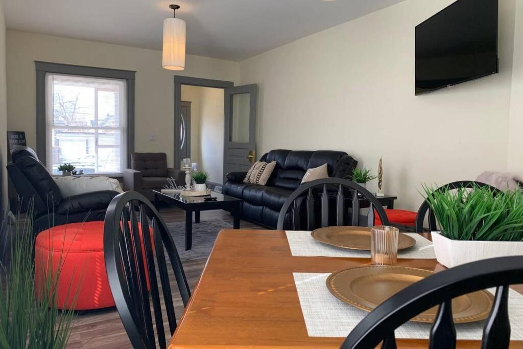5Br Niagara Getaway Prime Location-Sleeps 10 Villa Niagara Falls Eksteriør bilde
